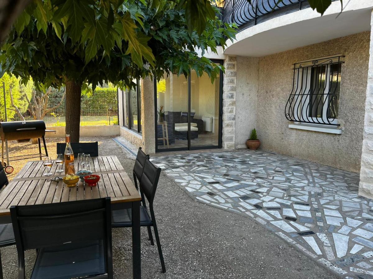 Les Olivades Villa Cavaillon Eksteriør billede