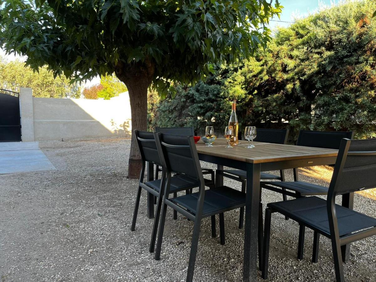 Les Olivades Villa Cavaillon Eksteriør billede